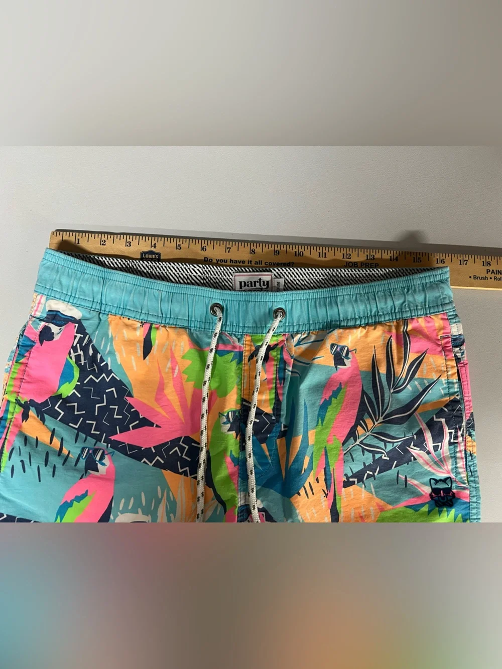 Party Pants Pink Parrot Swim Trunks Unlined Mens Medium